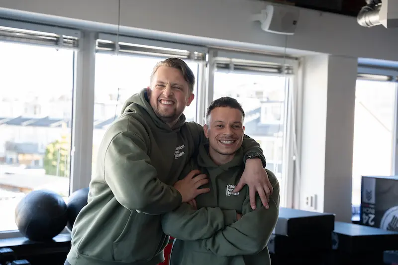 Twee teammembers van Passion for Health
